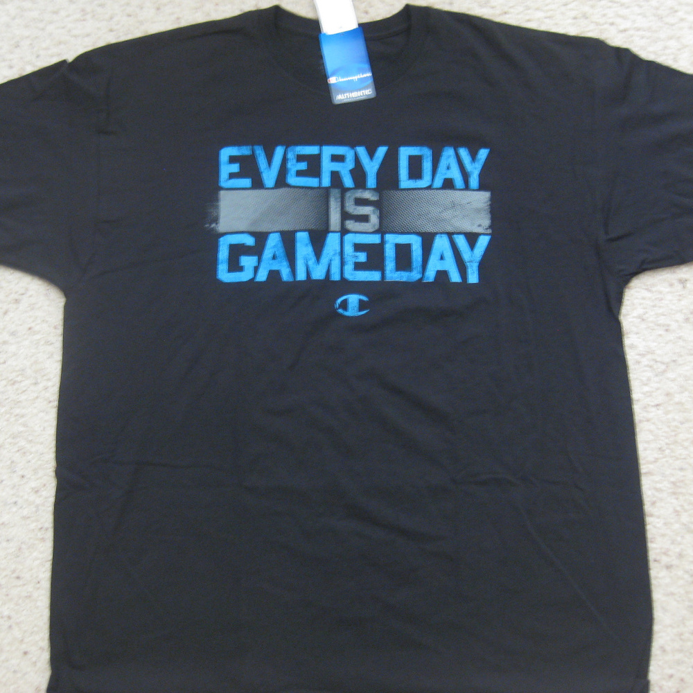 Champion t-shirt